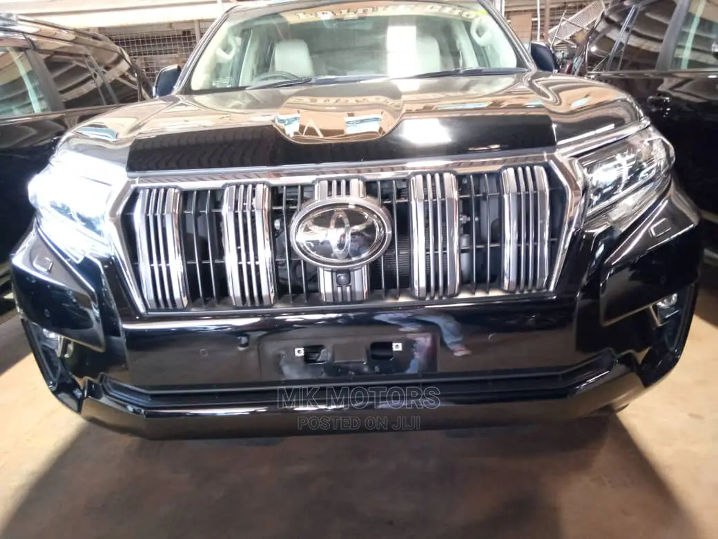 Toyota Land Cruiser Prado 2019 2.8 Black