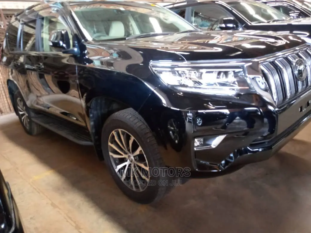 Toyota Land Cruiser Prado 2019 2.8 Black
