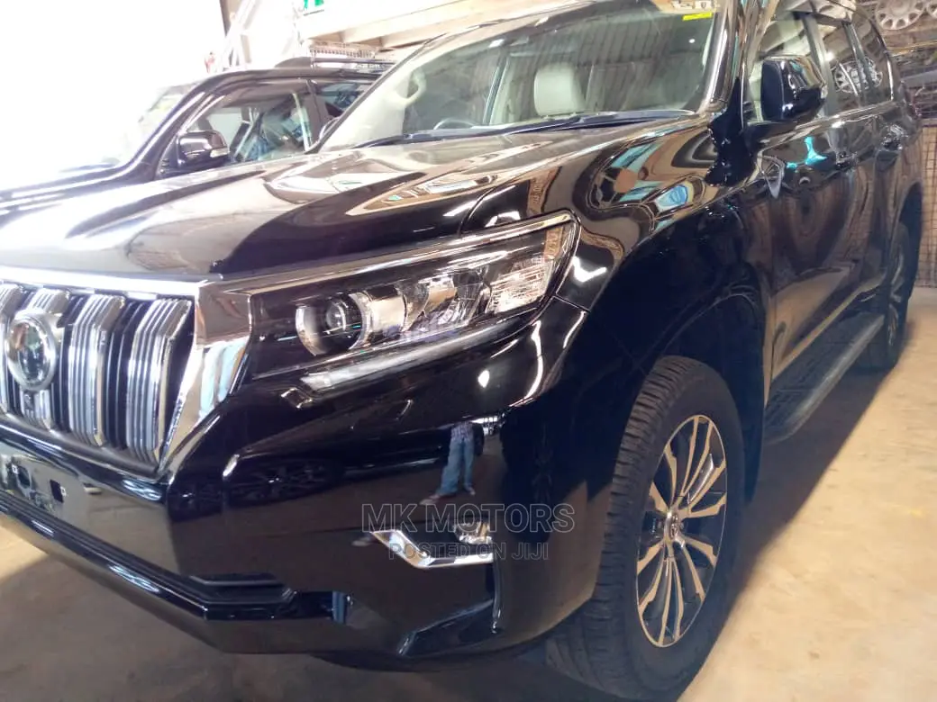 Toyota Land Cruiser Prado 2019 2.8 Black