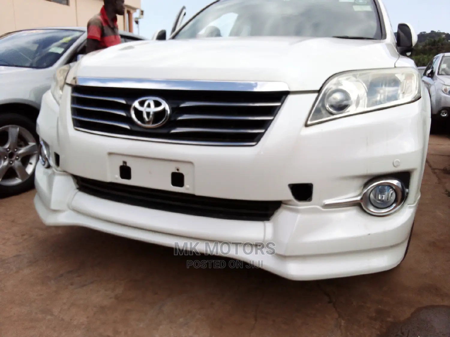 Toyota Vanguard 2009 White