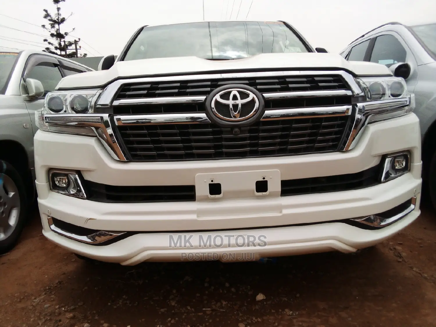 Toyota Land Cruiser 2018 White