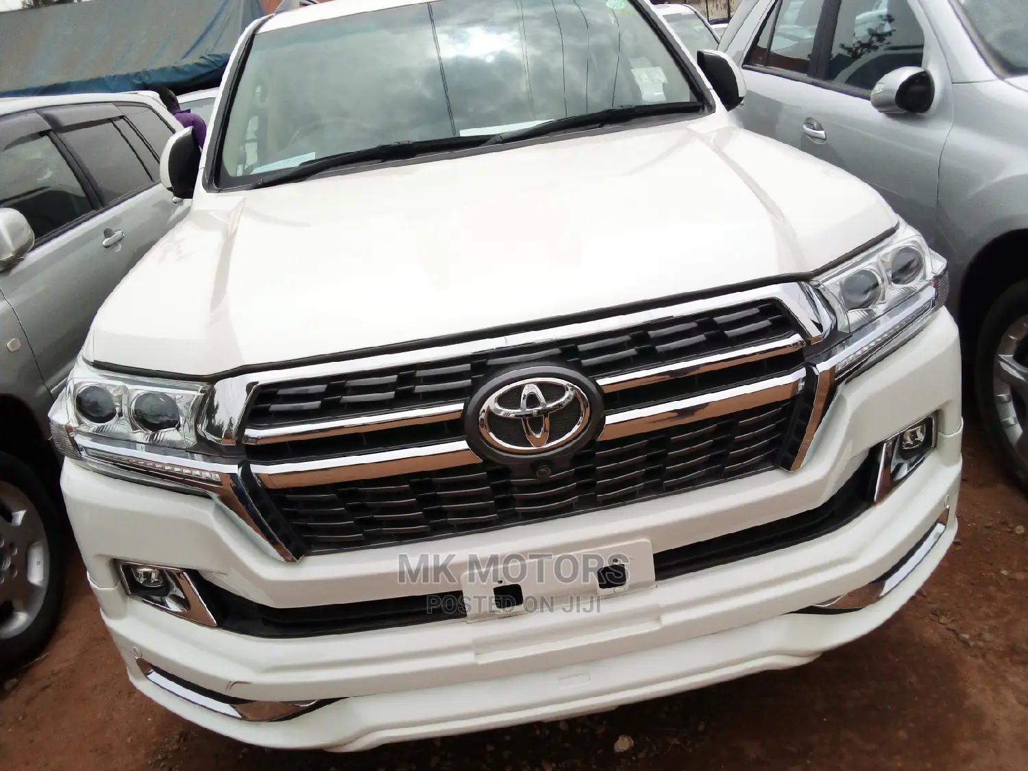 Toyota Land Cruiser 2018 White