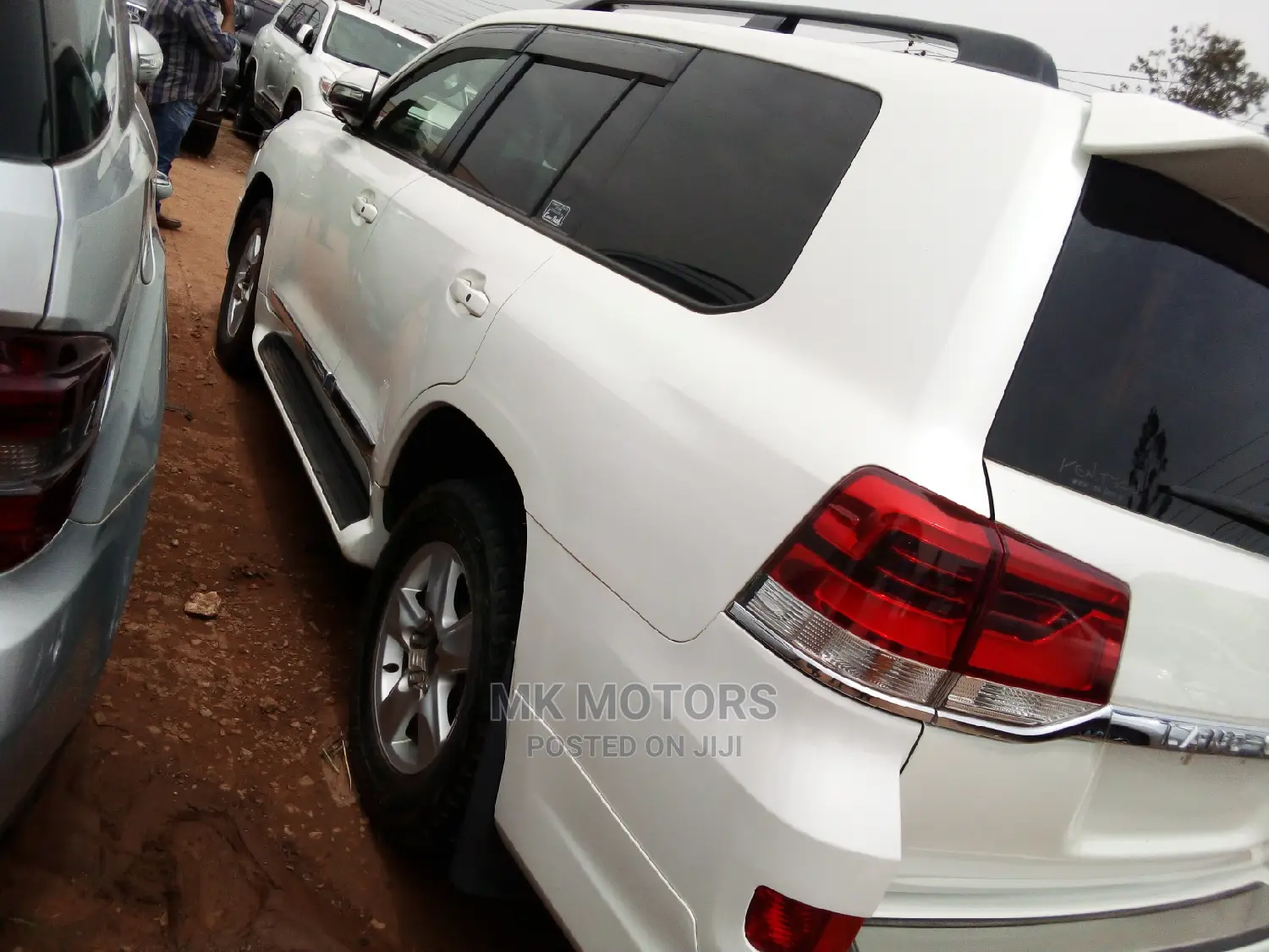 Toyota Land Cruiser 2018 White