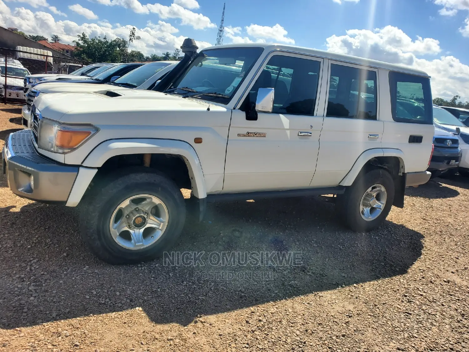 Toyota Land Cruiser 4.5 V8 DLX 2013 White