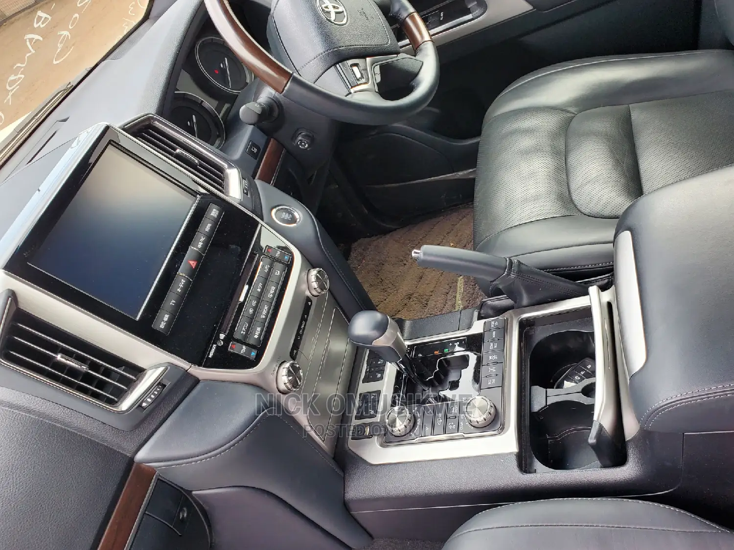 Toyota Land Cruiser 4.6 V8