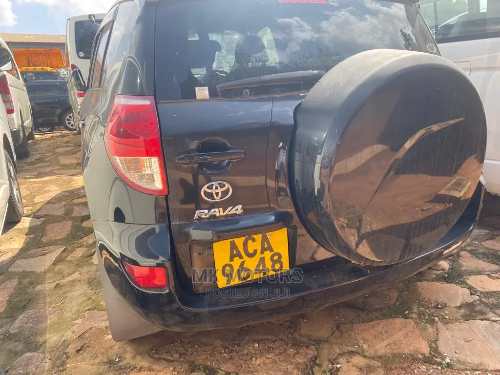 Toyota RAV4 2.4 2008 Black