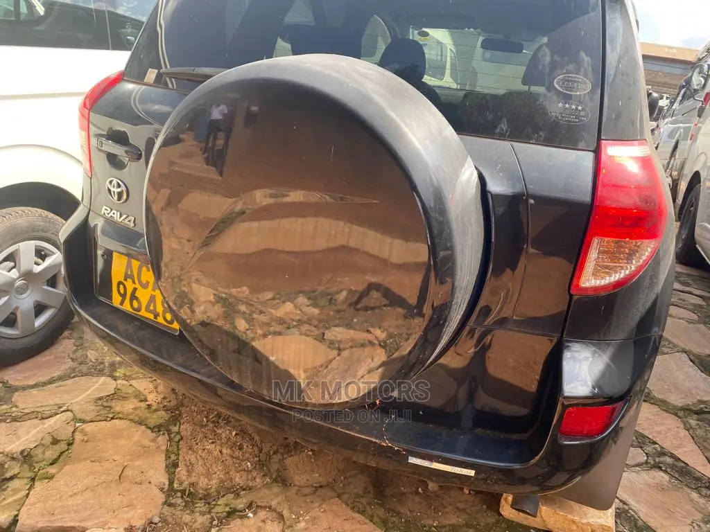 Toyota RAV4 2.4 2008 Black