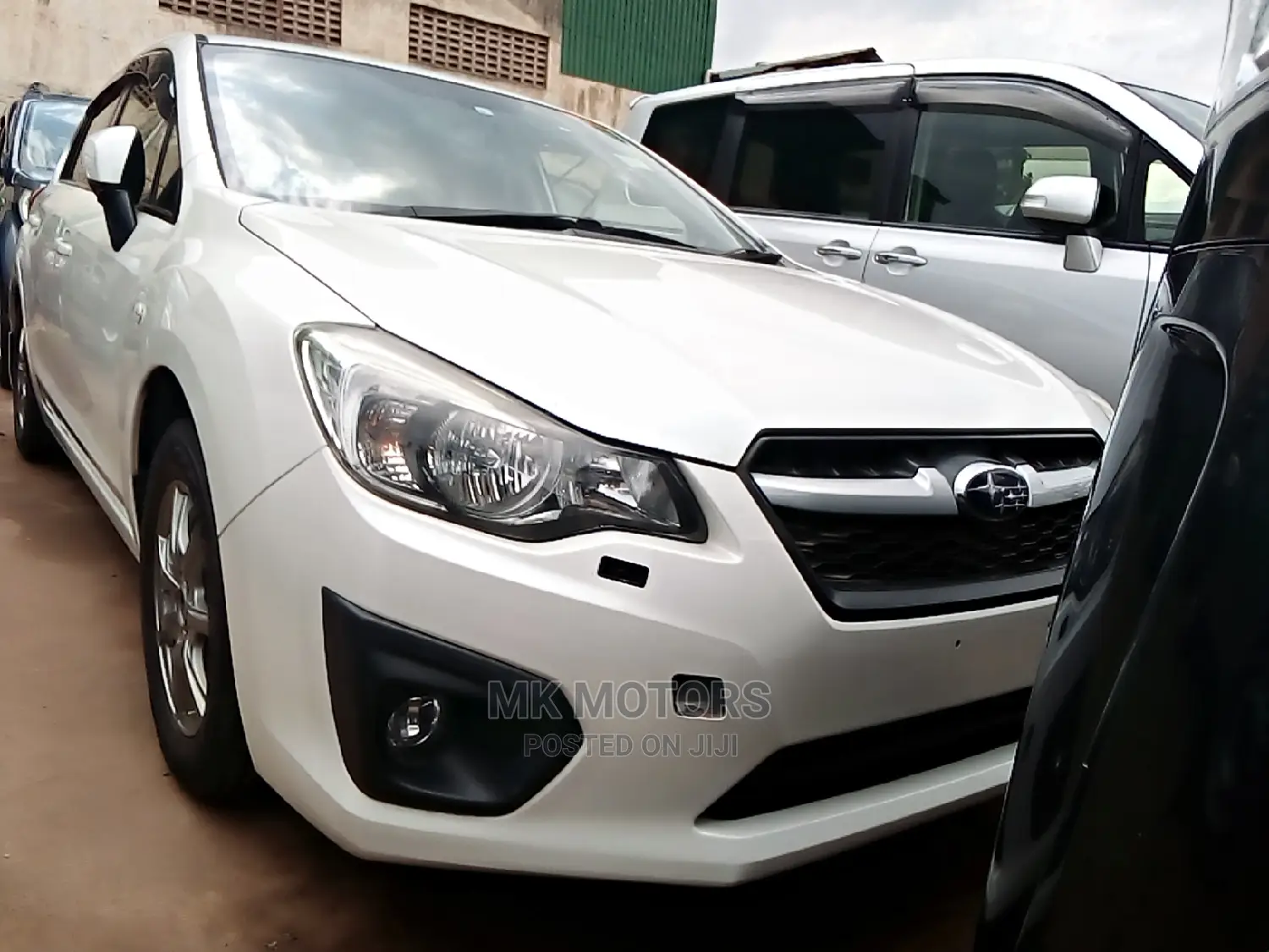 Subaru Impreza 2.0i 4-Dr 2013 White