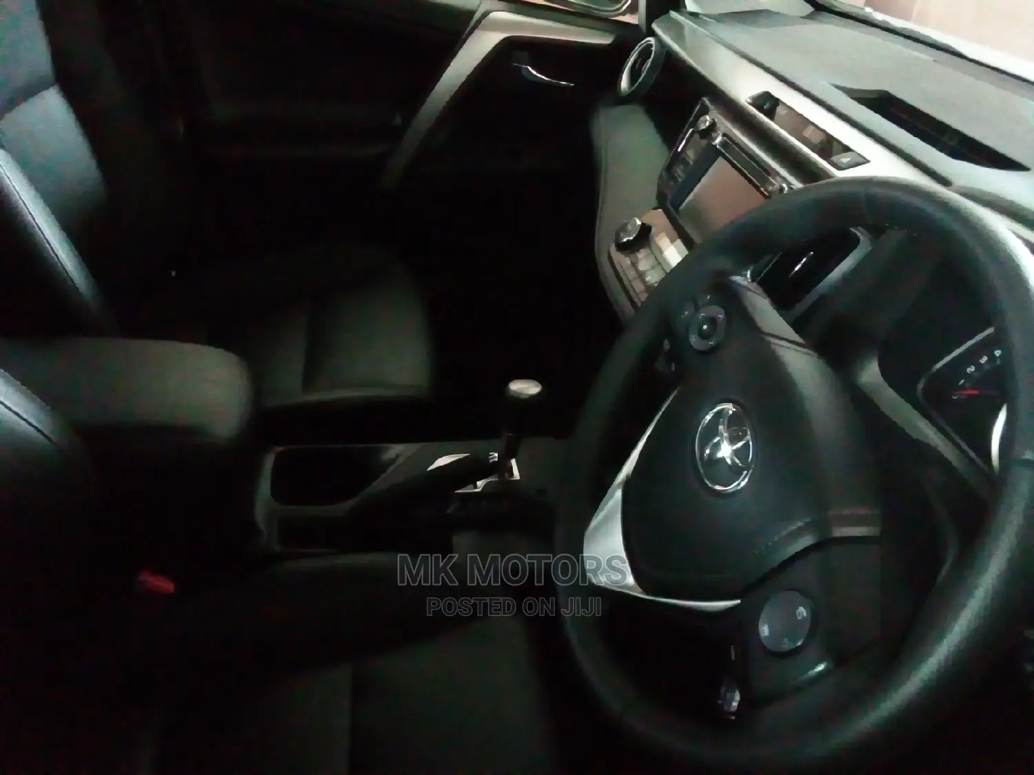 Toyota RAV4 LE 4dr SUV (2.5L 4cyl 6A) 2015 Silver