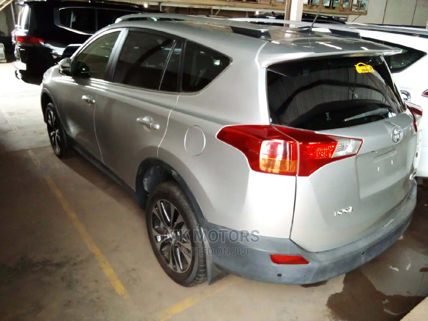 Toyota RAV4 LE 4dr SUV (2.5L 4cyl 6A) 2015 Silver