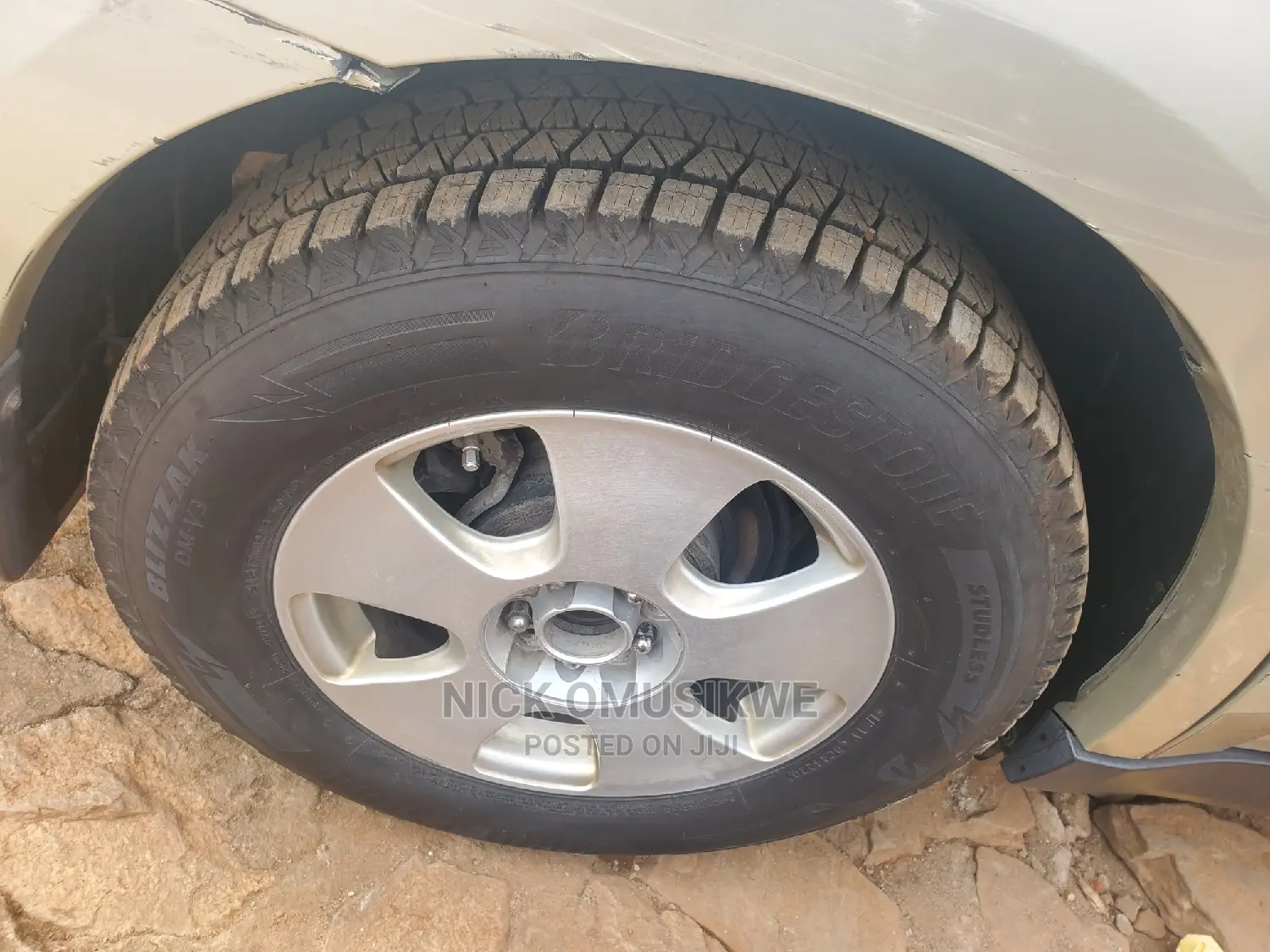 Subaru Outback 2.5 2009 Gold