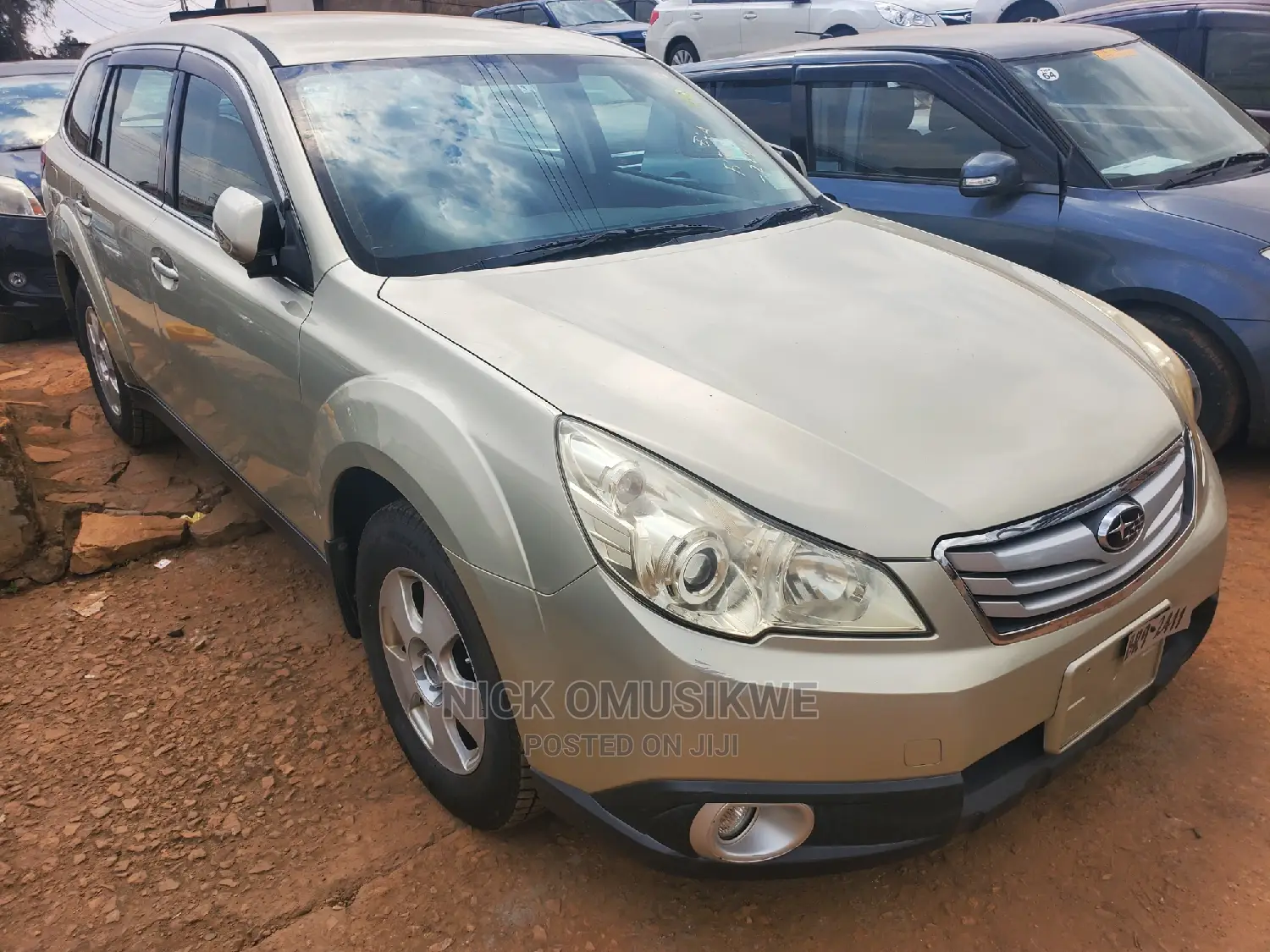 Subaru Outback 2.5 2009 Gold