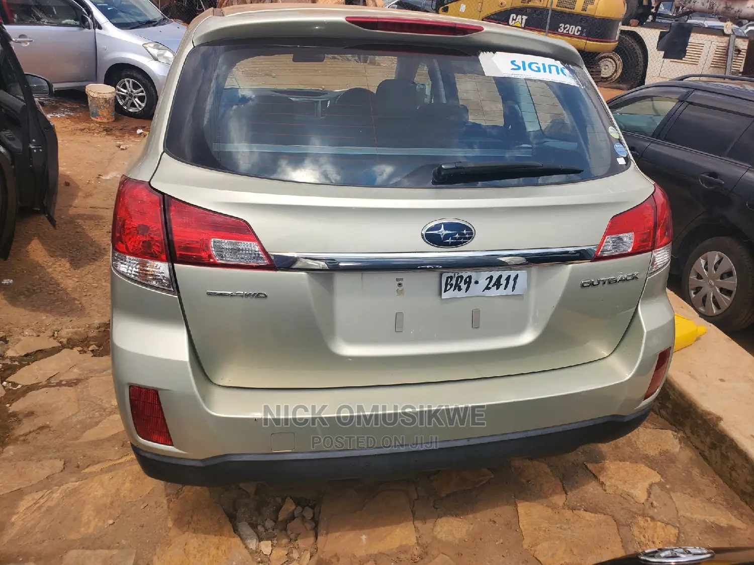 Subaru Outback 2.5 2009 Gold