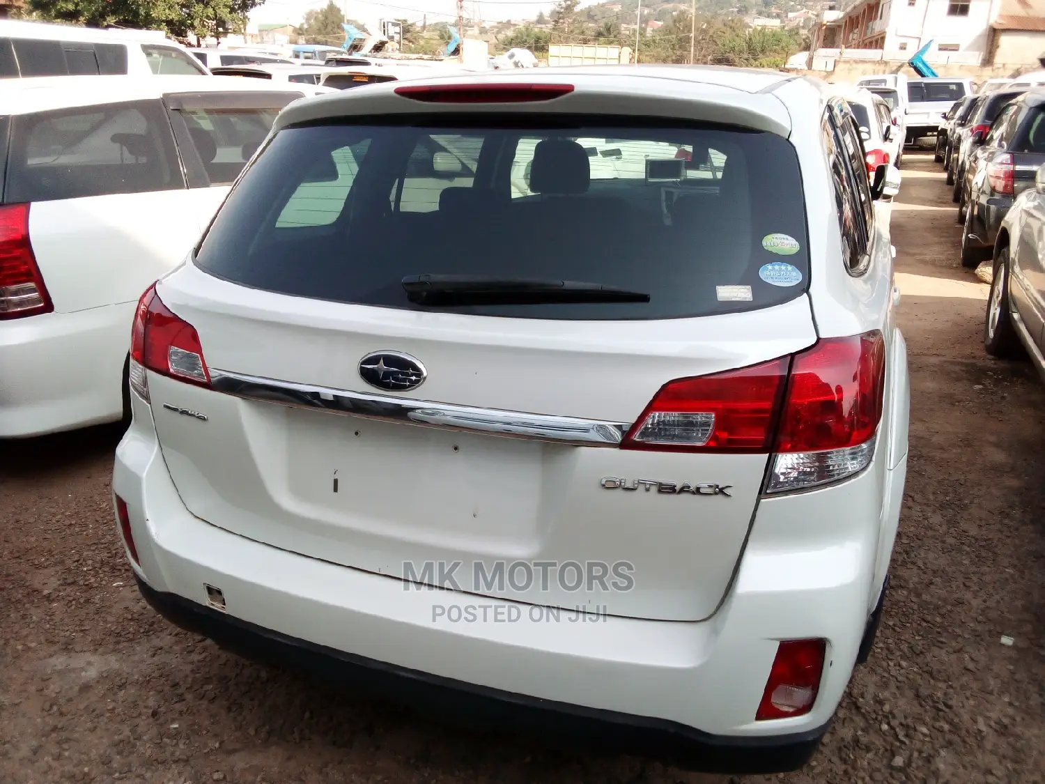 Subaru Outback 2.5 2009 White