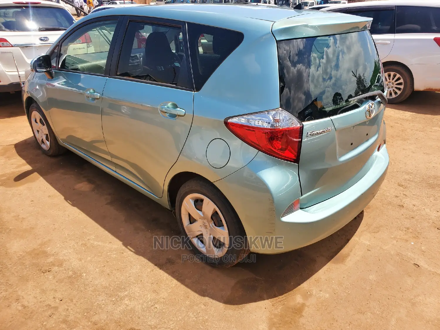 Toyota Ractis 1.5 AWD 2012 Blue