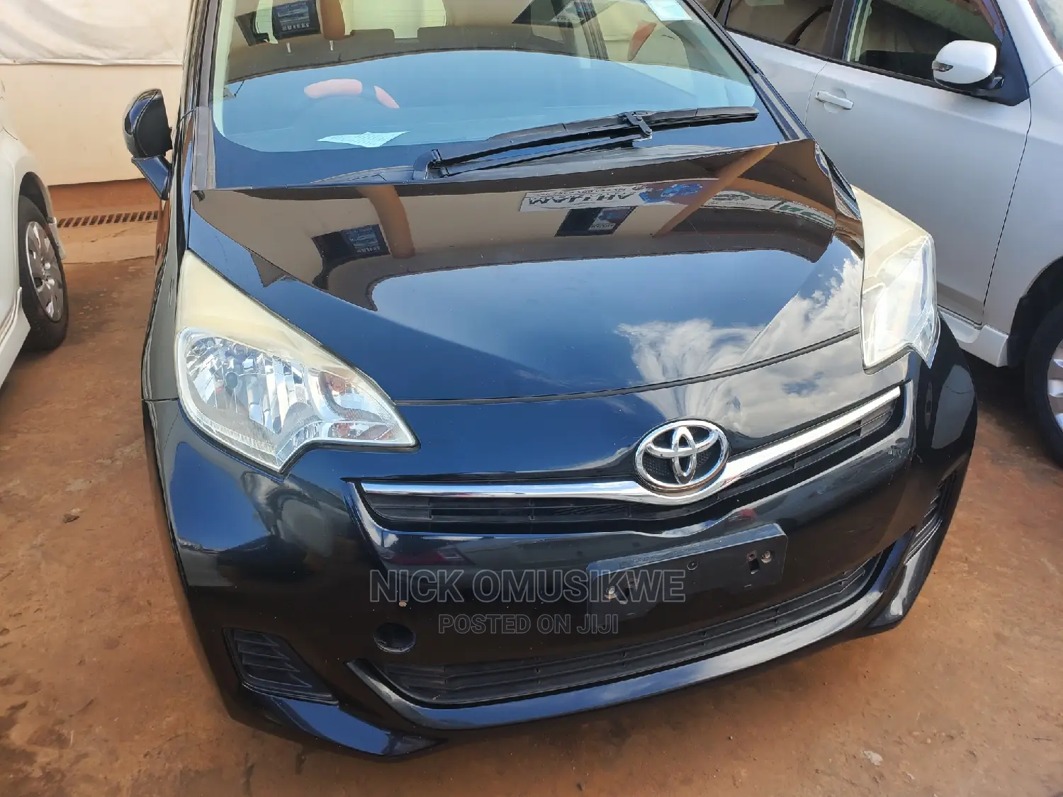 Toyota Ractis 1.5 AWD 2012 Black