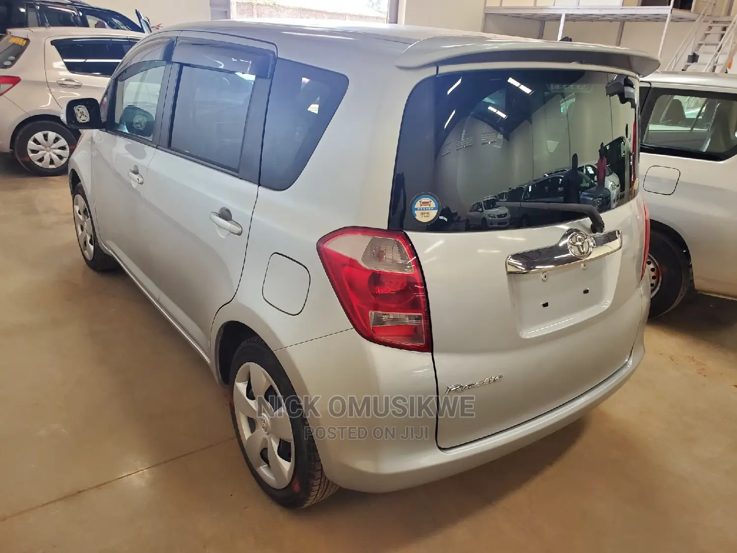 Toyota Ractis 1.5 AWD 2007 Silver