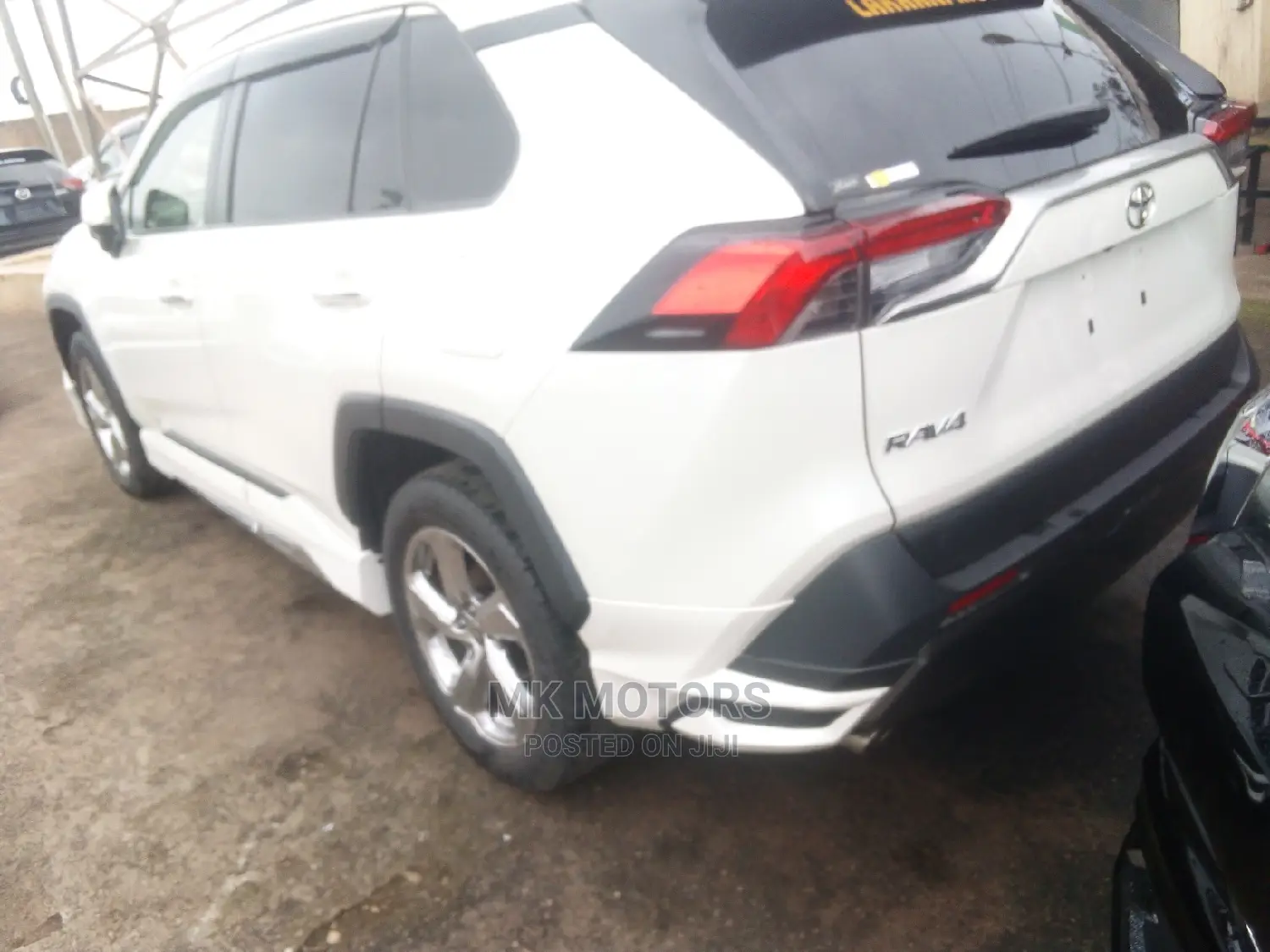 Toyota RAV4 Adventure AWD 2020 White