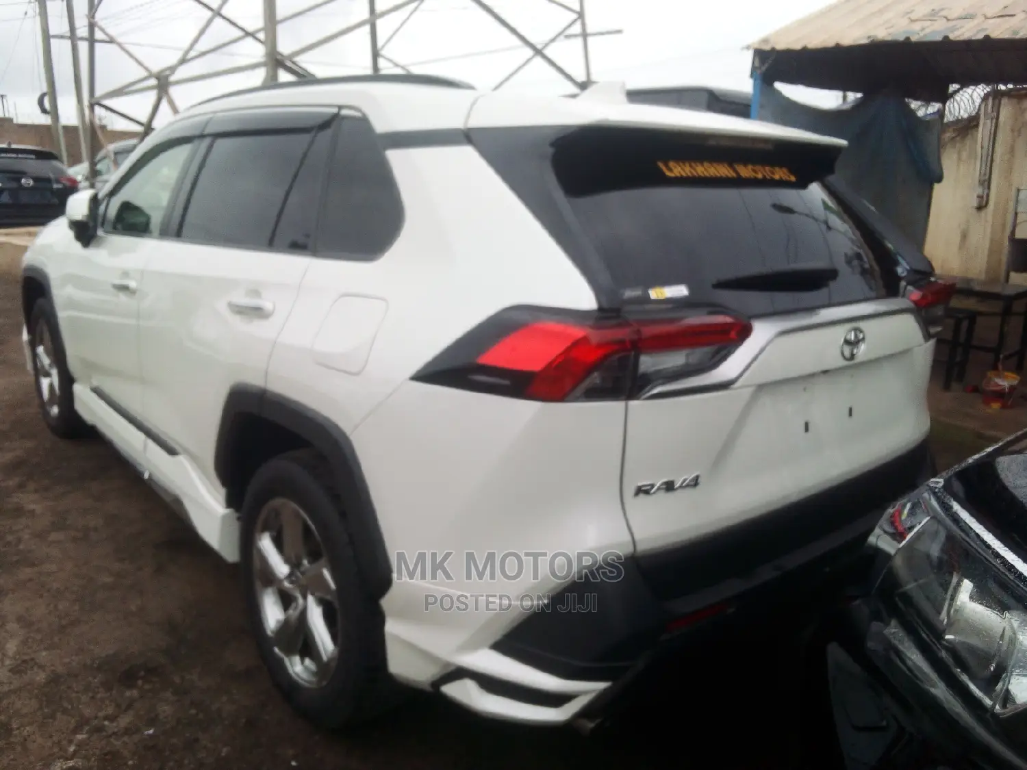 Toyota RAV4 Adventure AWD 2020 White