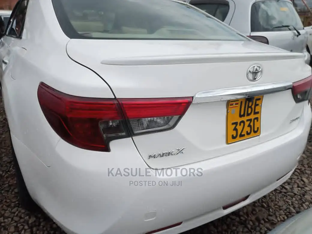 Toyota Mark X 2016 White