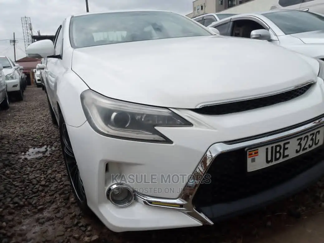 Toyota Mark X 2016 White