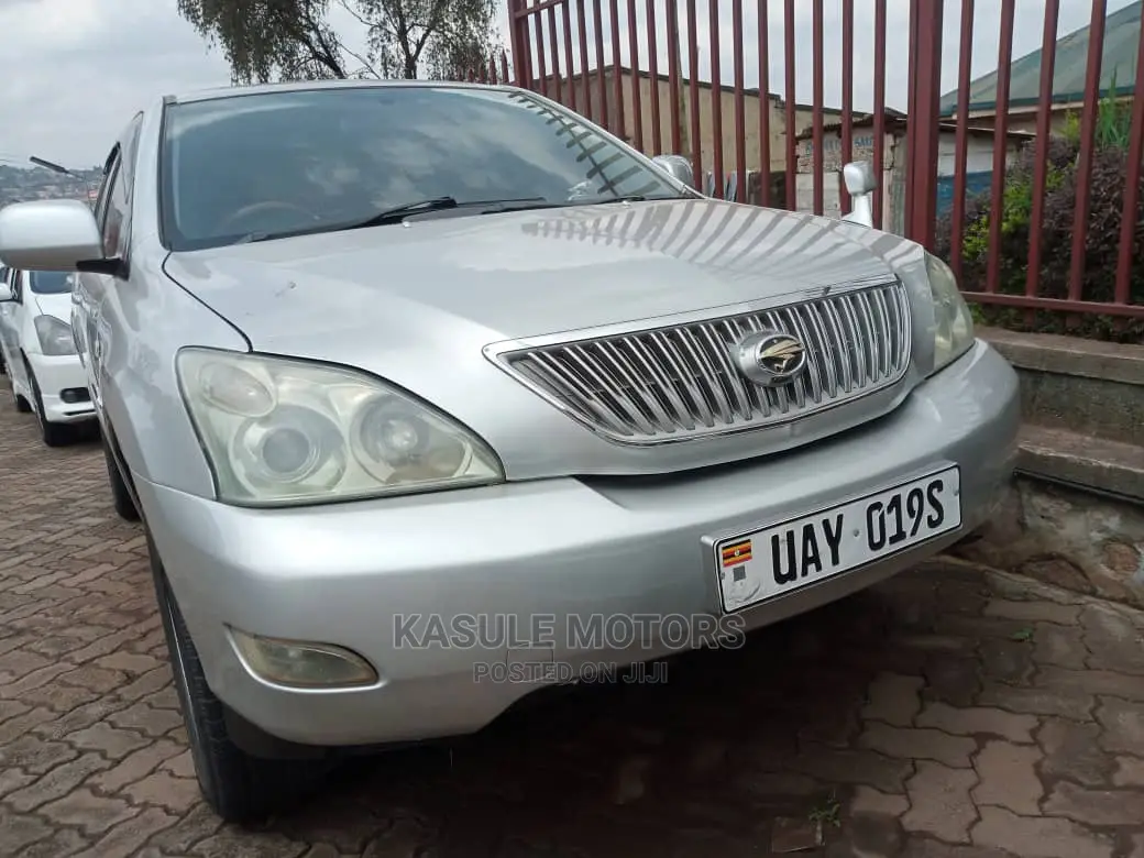 Toyota Harrier 2010 Silver