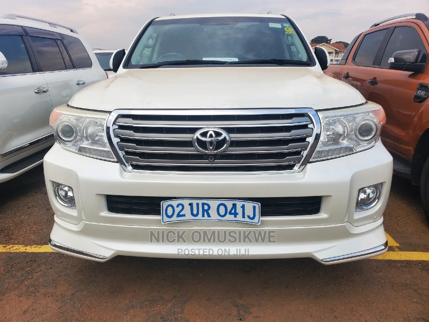 Toyota Land Cruiser 4.6 V8 ZX 2013