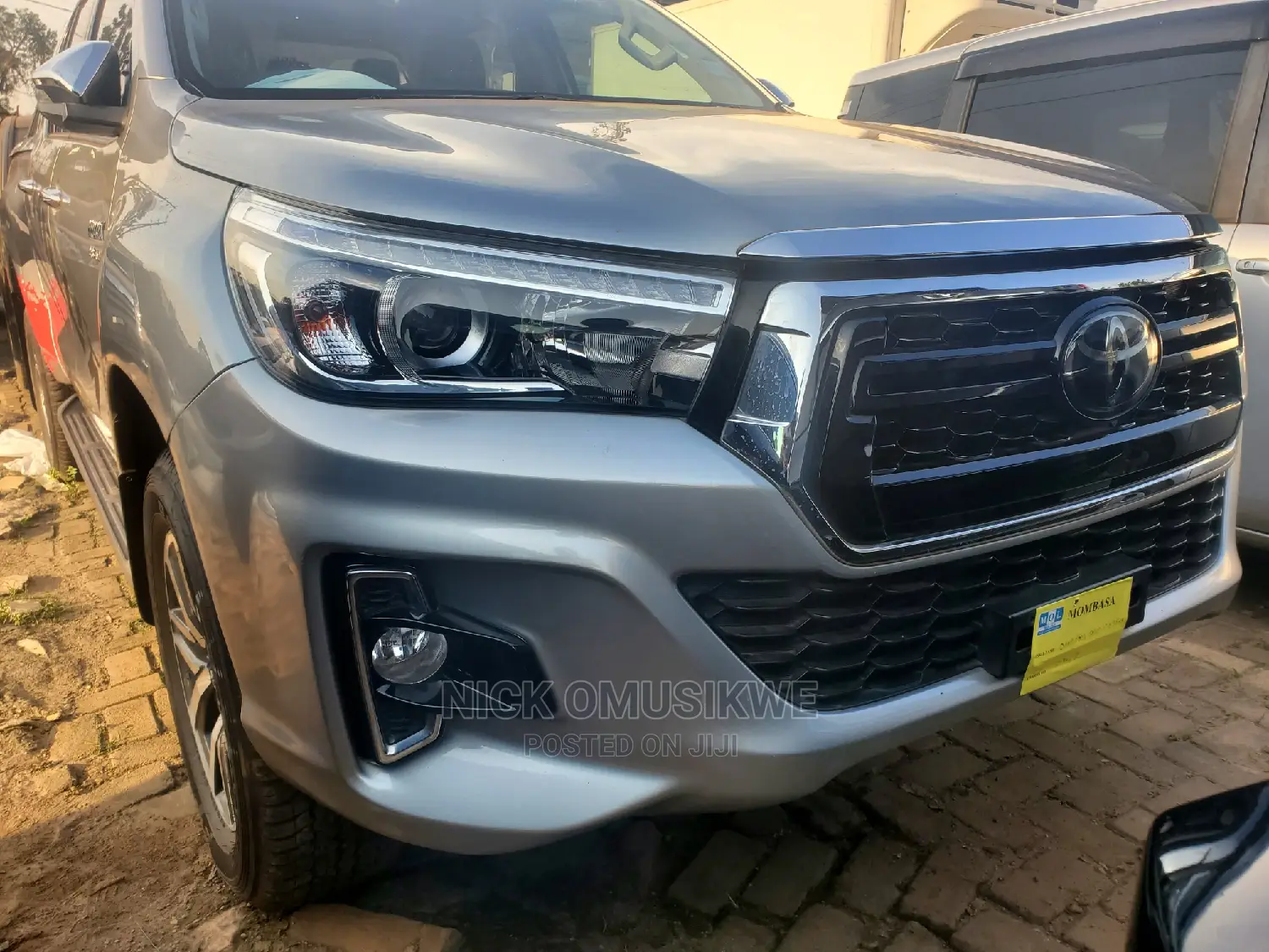 Toyota Hilux 2.8 Diesel 2020 Silver