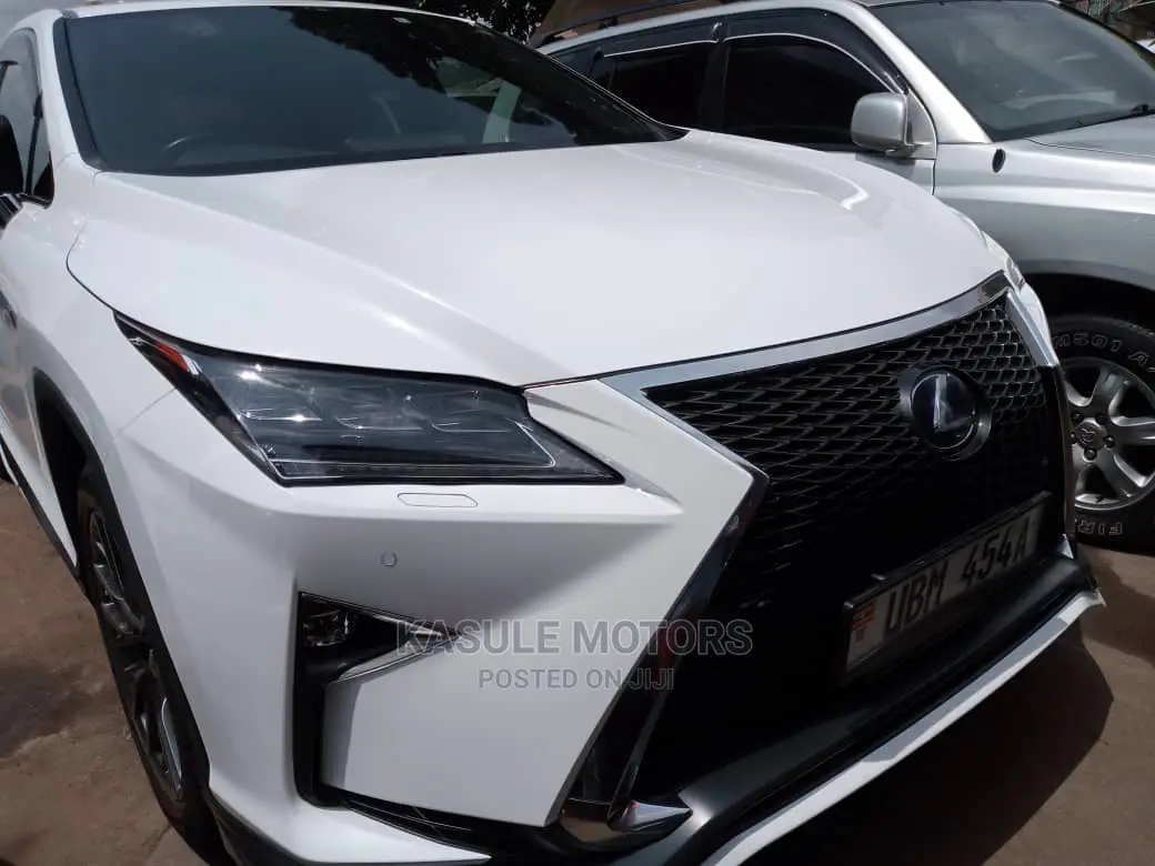 Toyota Harrier 2018 White