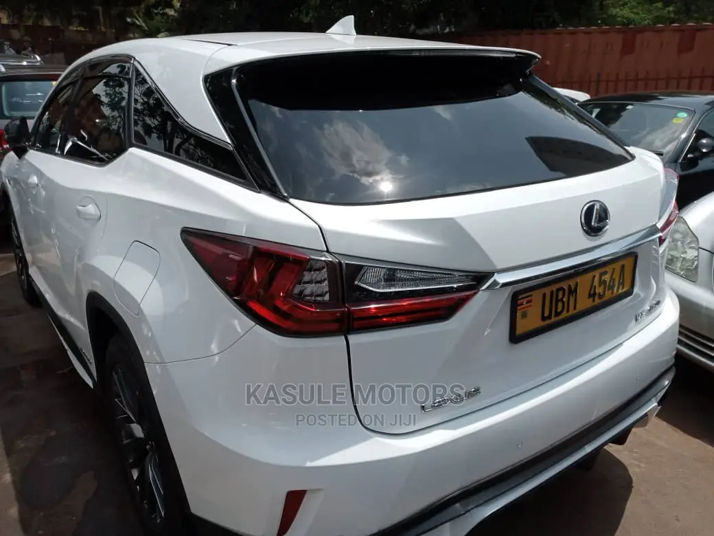 Toyota Harrier 2018 White