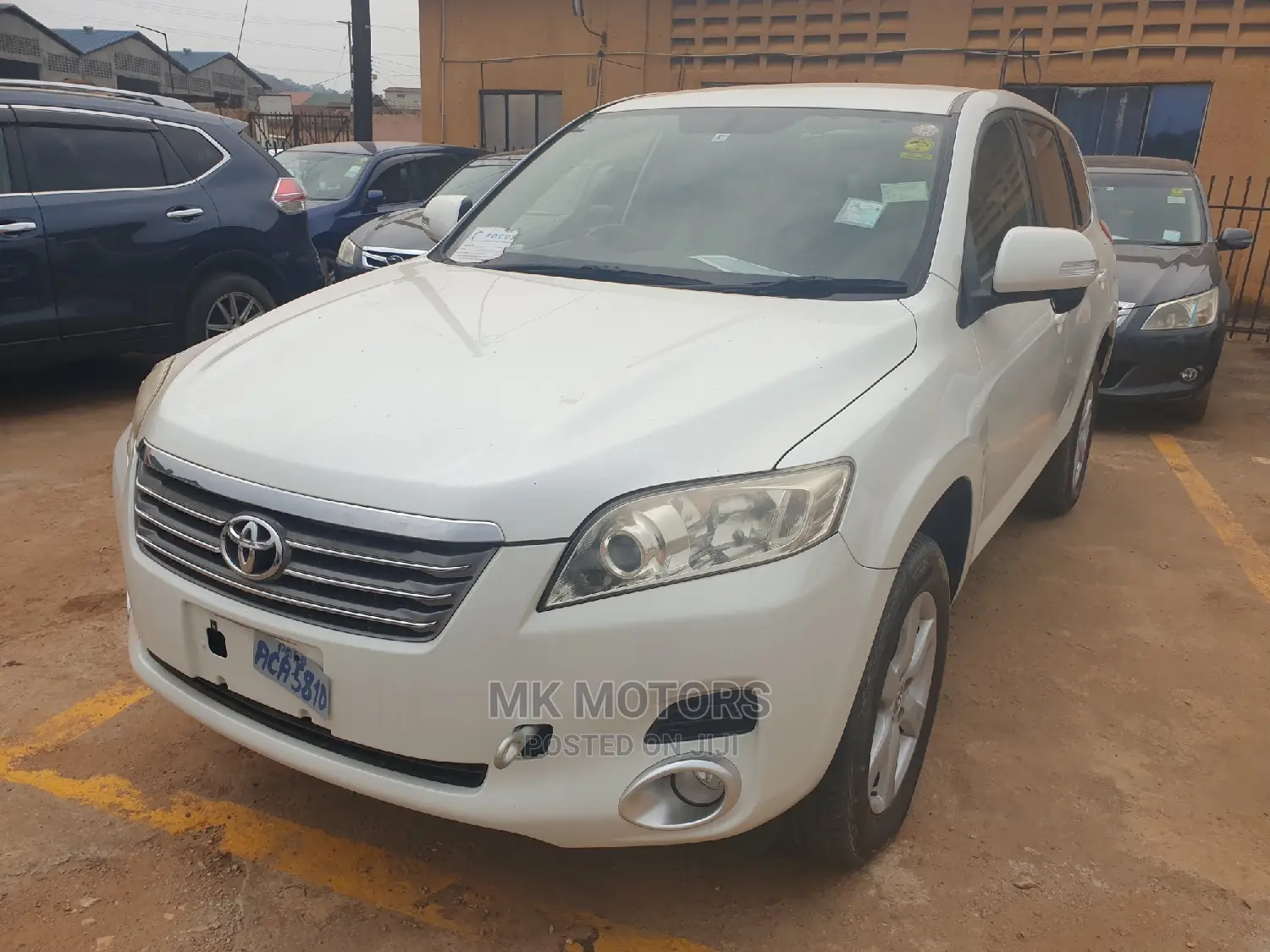 Toyota Vanguard 2008 White