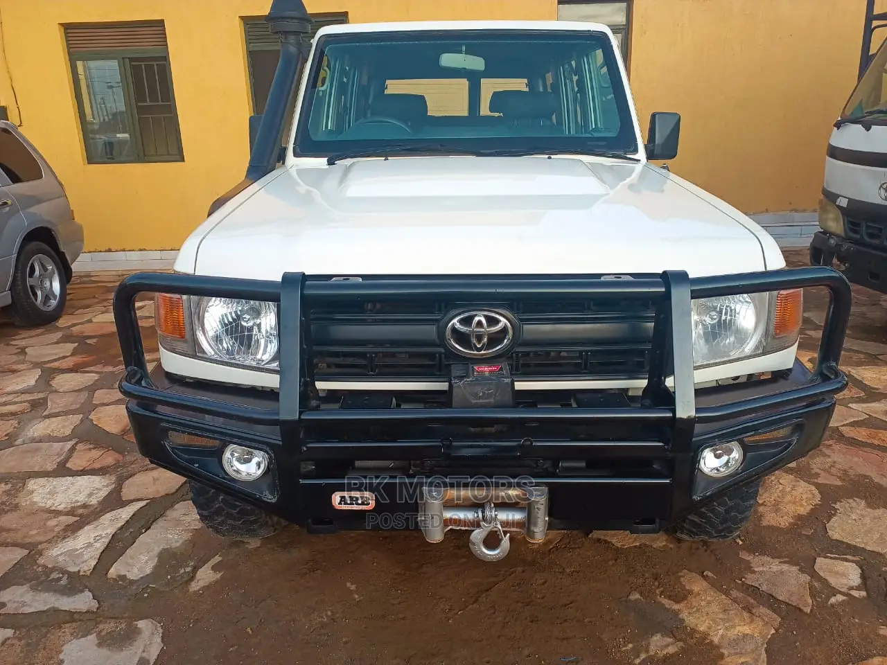 Toyota Land Cruiser