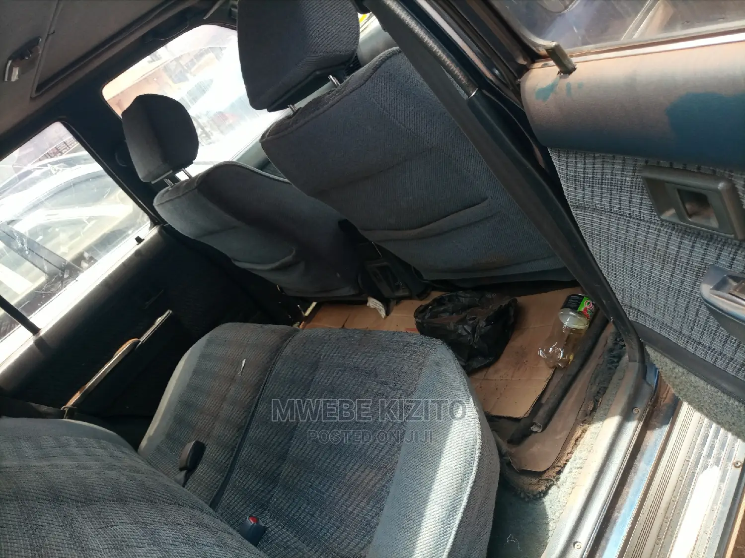Toyota Hilux 1999 Blue