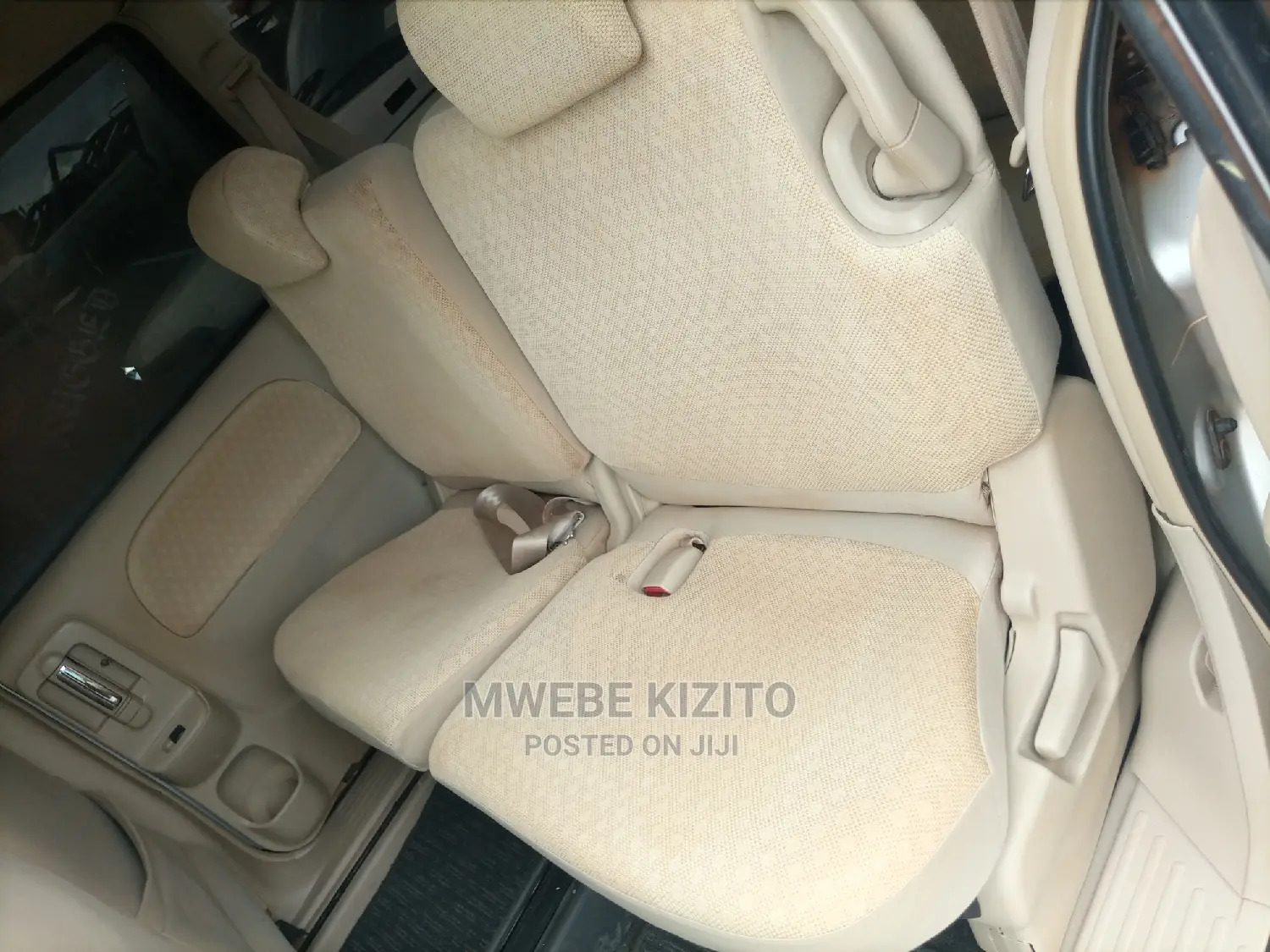 Toyota Sienta 1.5 FWD