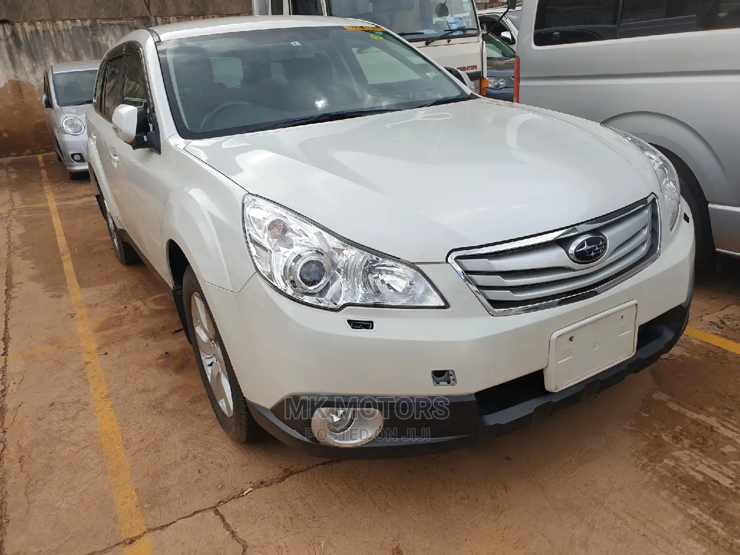 Subaru Outback 2.5i Limited 2012 White