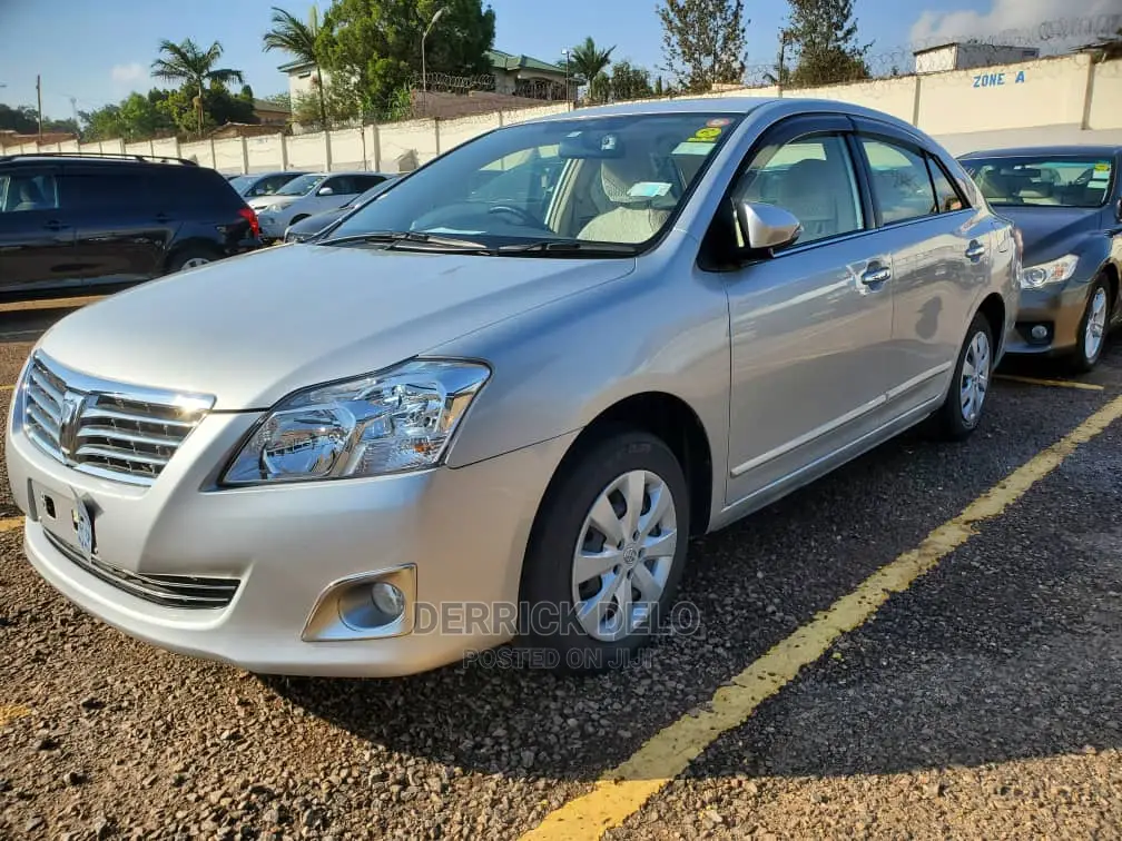 Toyota Premio 2014