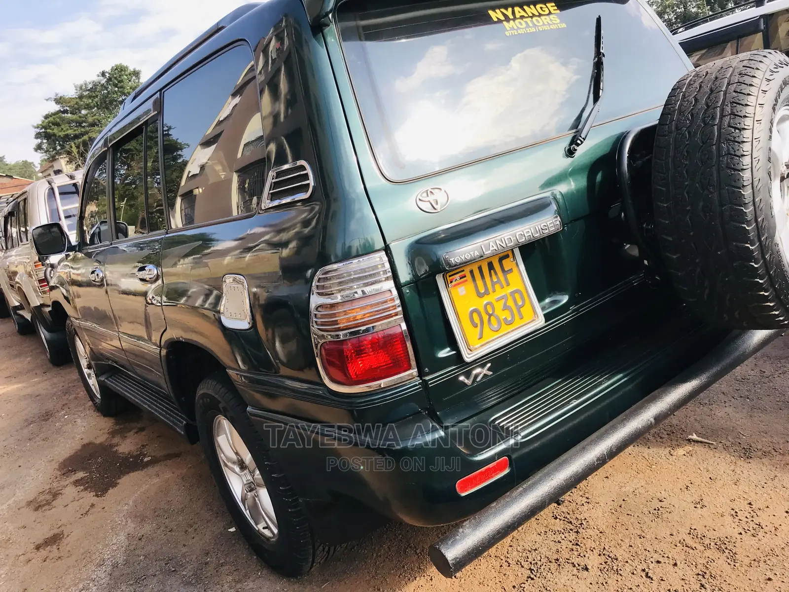 Toyota Land Cruiser