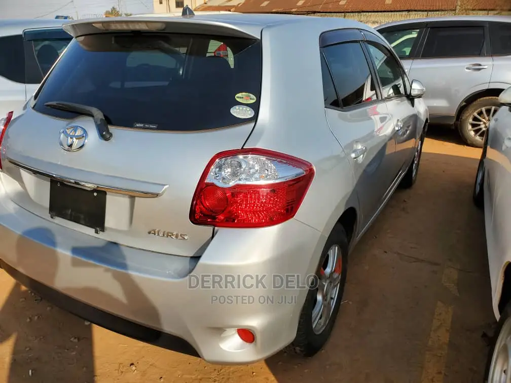 Toyota Auris 2010