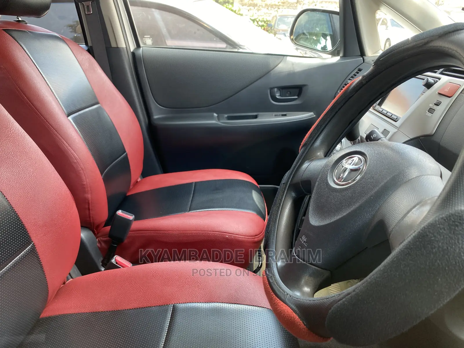 Toyota Ractis 1.3