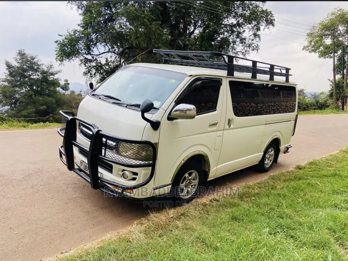 Toyota HiAce 2009