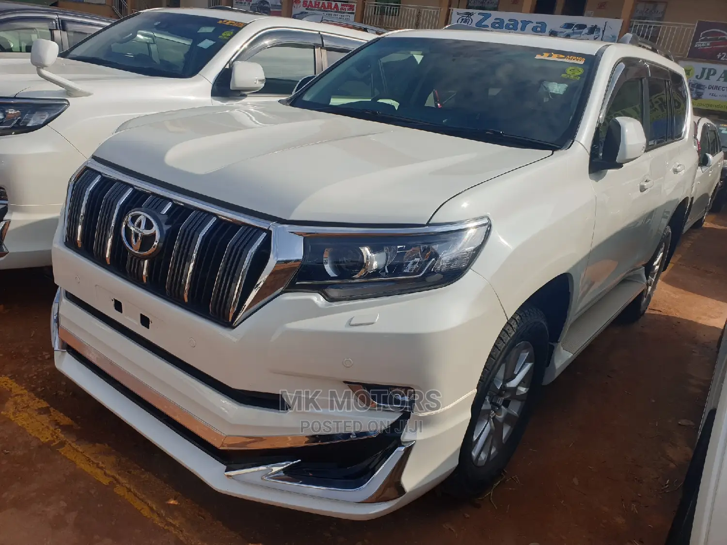 Toyota Land Cruiser Prado 2.8 2017 White