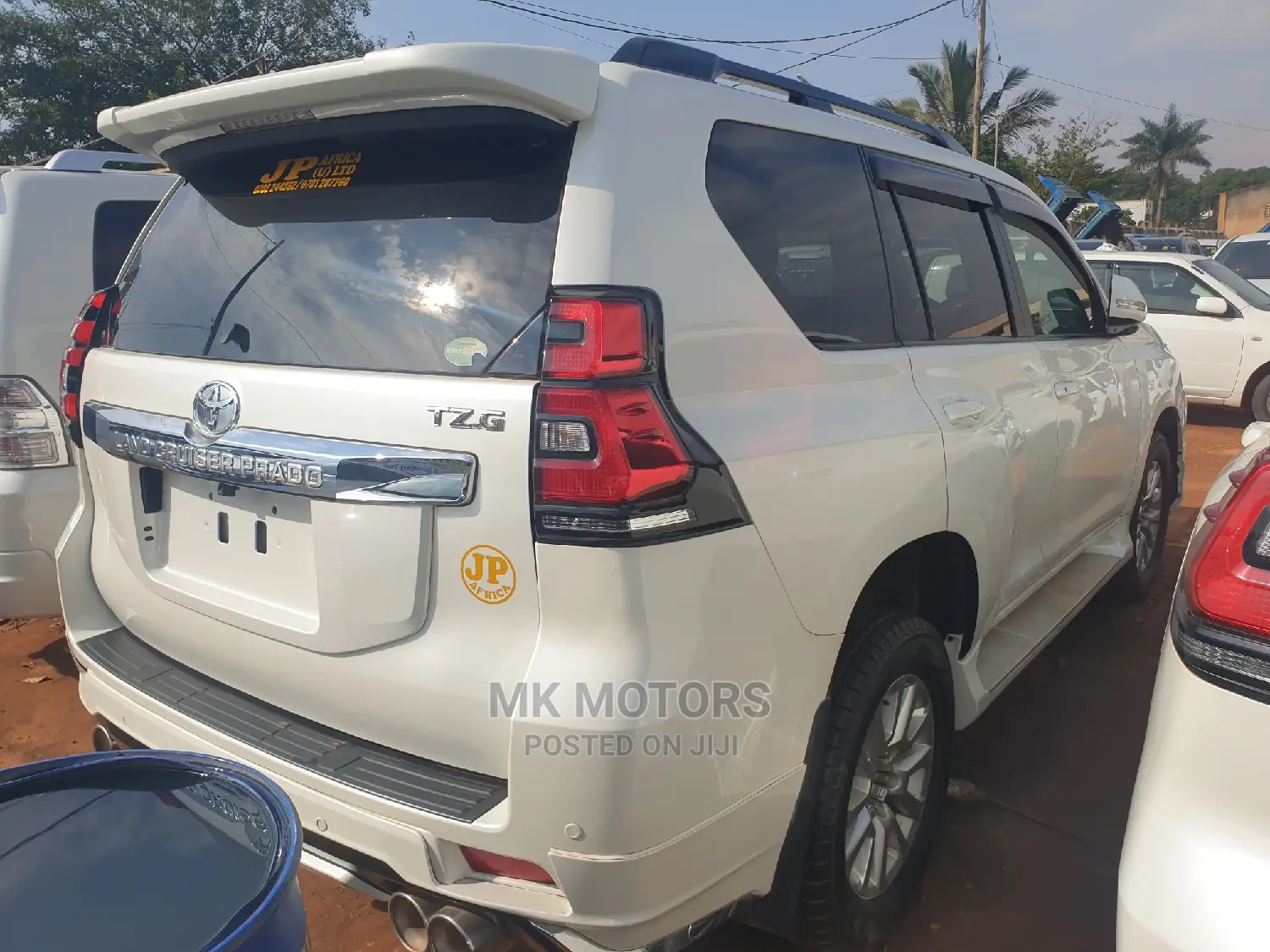 Toyota Land Cruiser Prado 2.8 2017 White