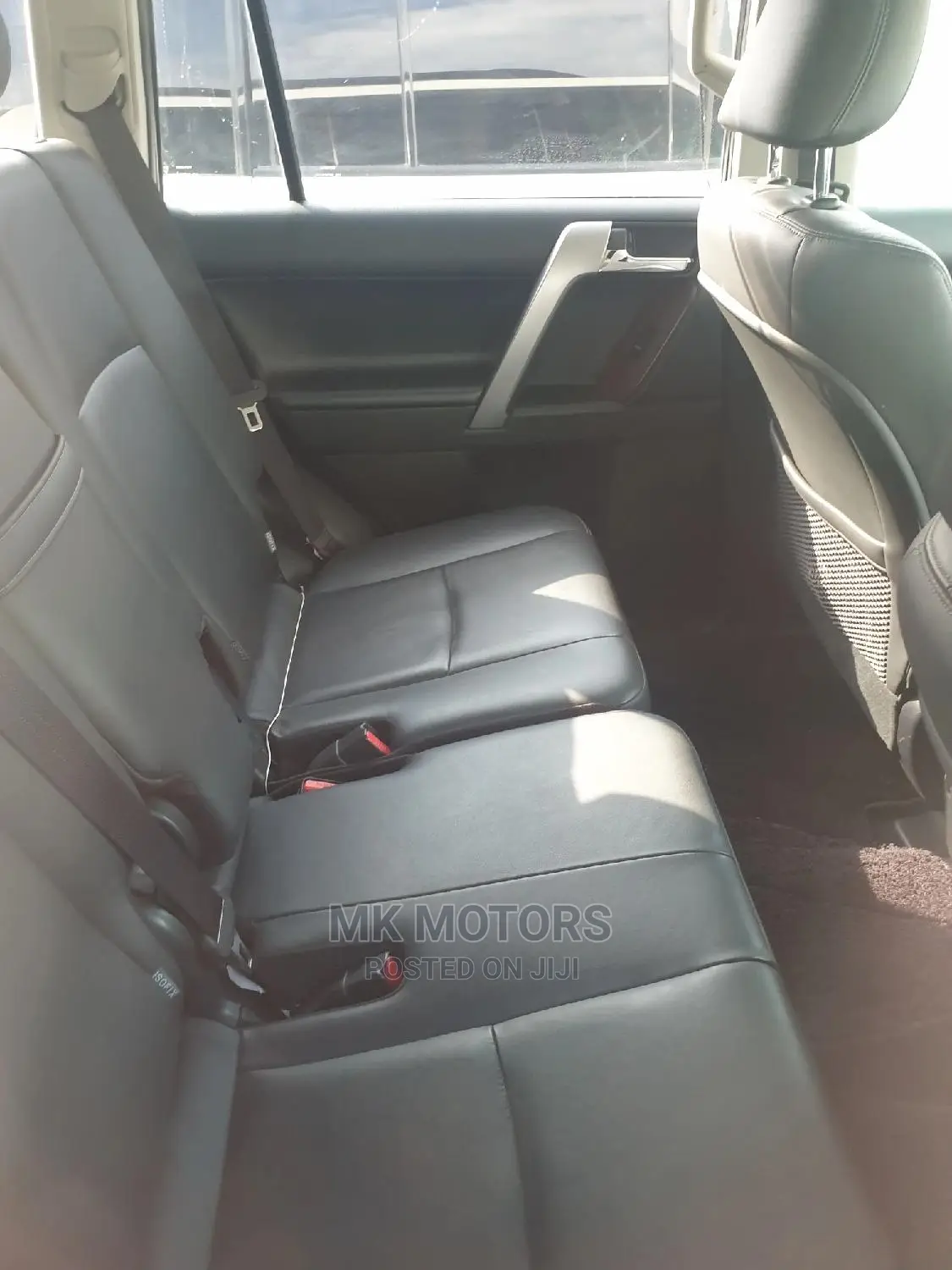 Toyota Land Cruiser Prado 2.8 2017 White
