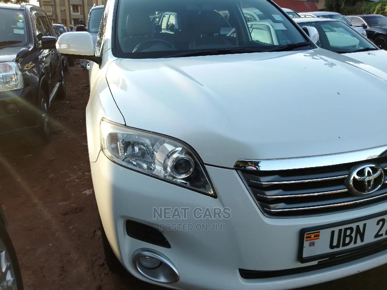 Toyota Vanguard 2010 Pearl