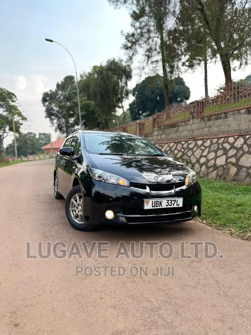 Toyota Wish 2010 Black