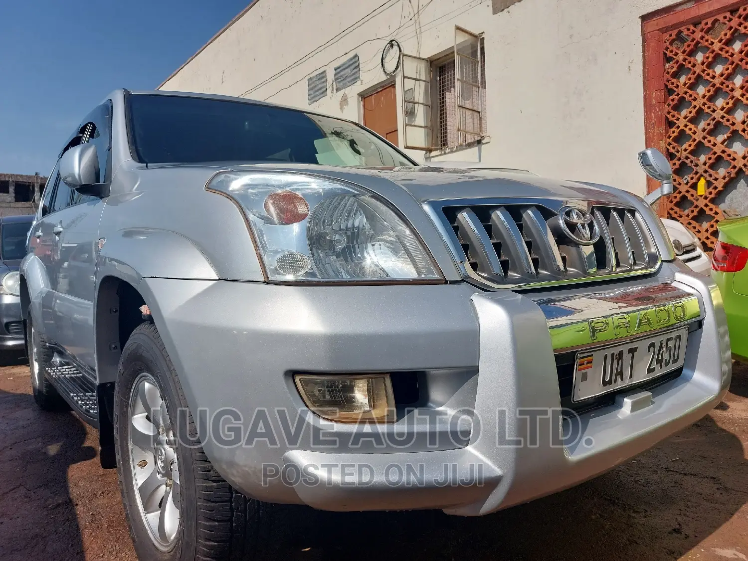 Toyota Land Cruiser Prado 2006 White