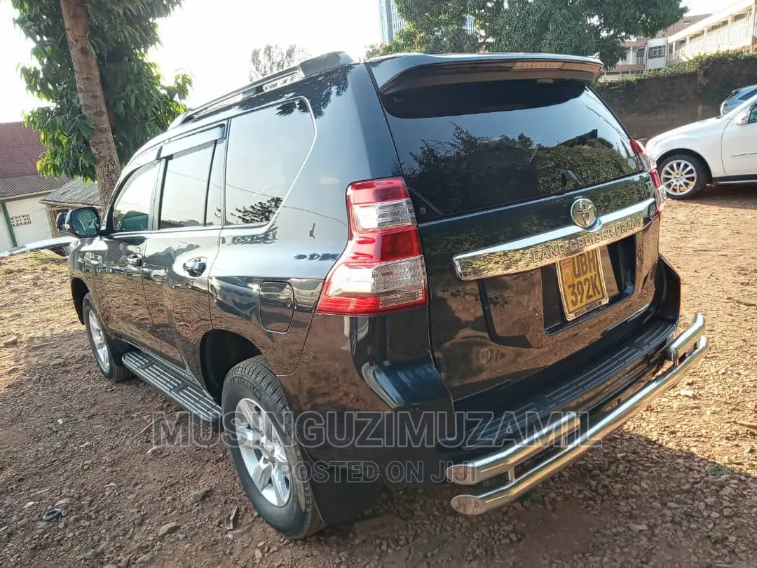 Toyota Land Cruiser Prado 2016