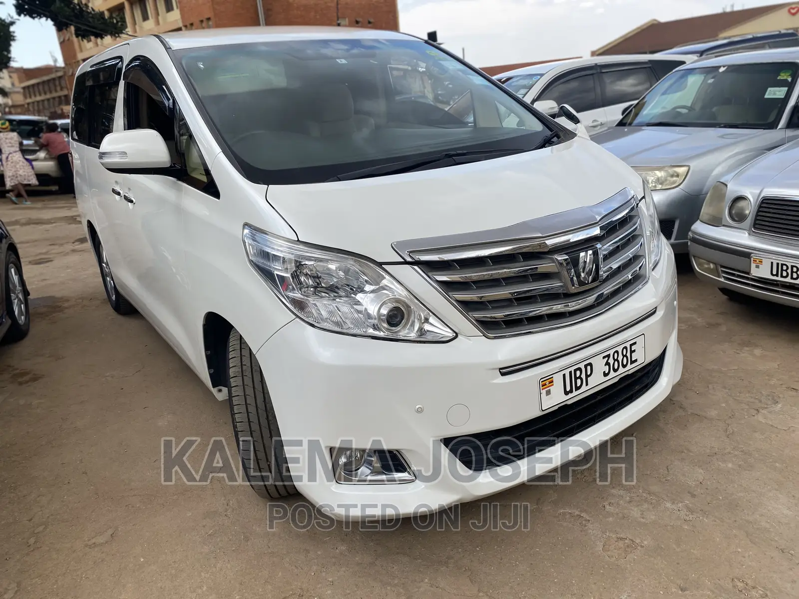 Toyota Alphard 2014 White