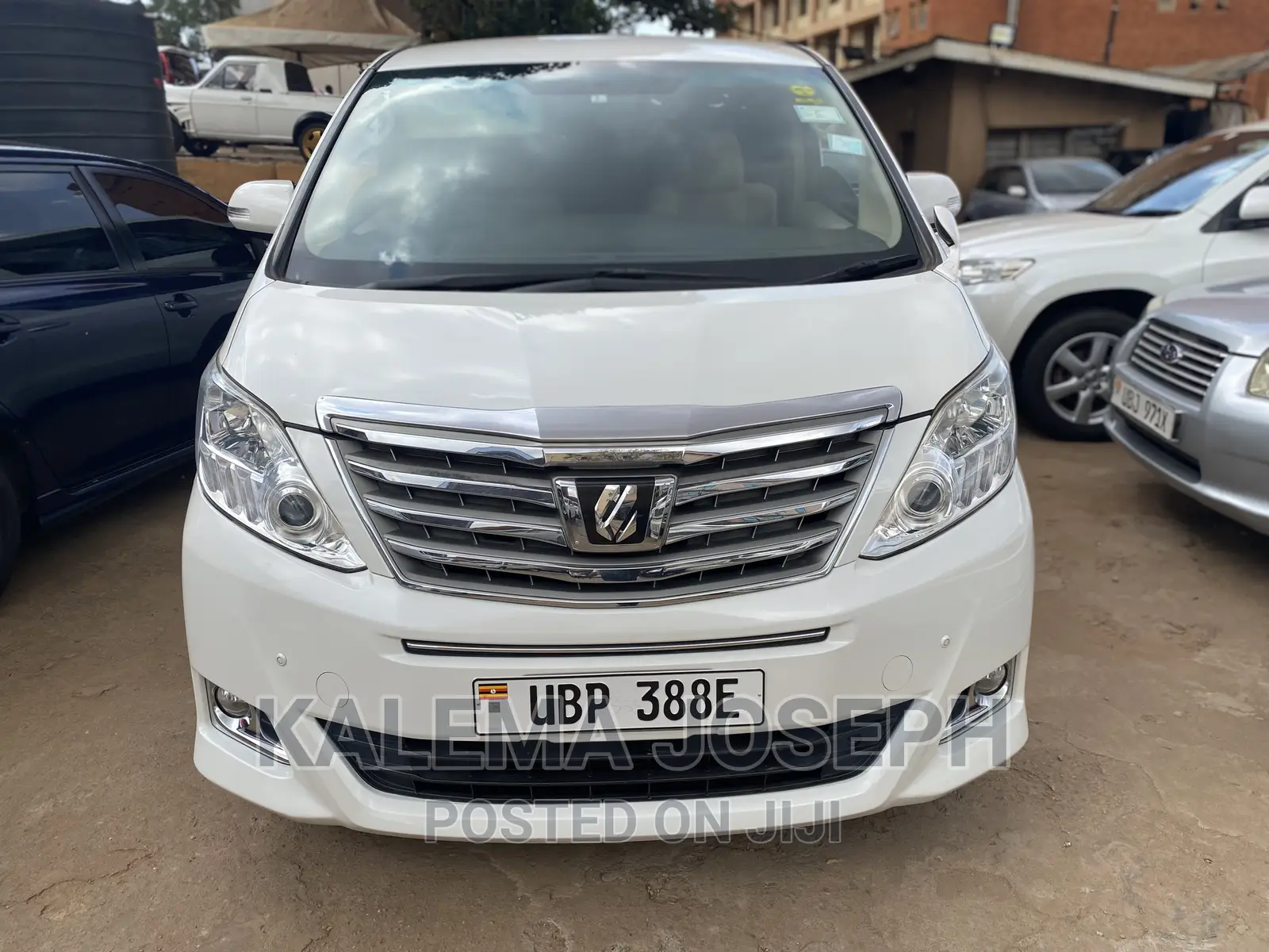 Toyota Alphard 2014 White