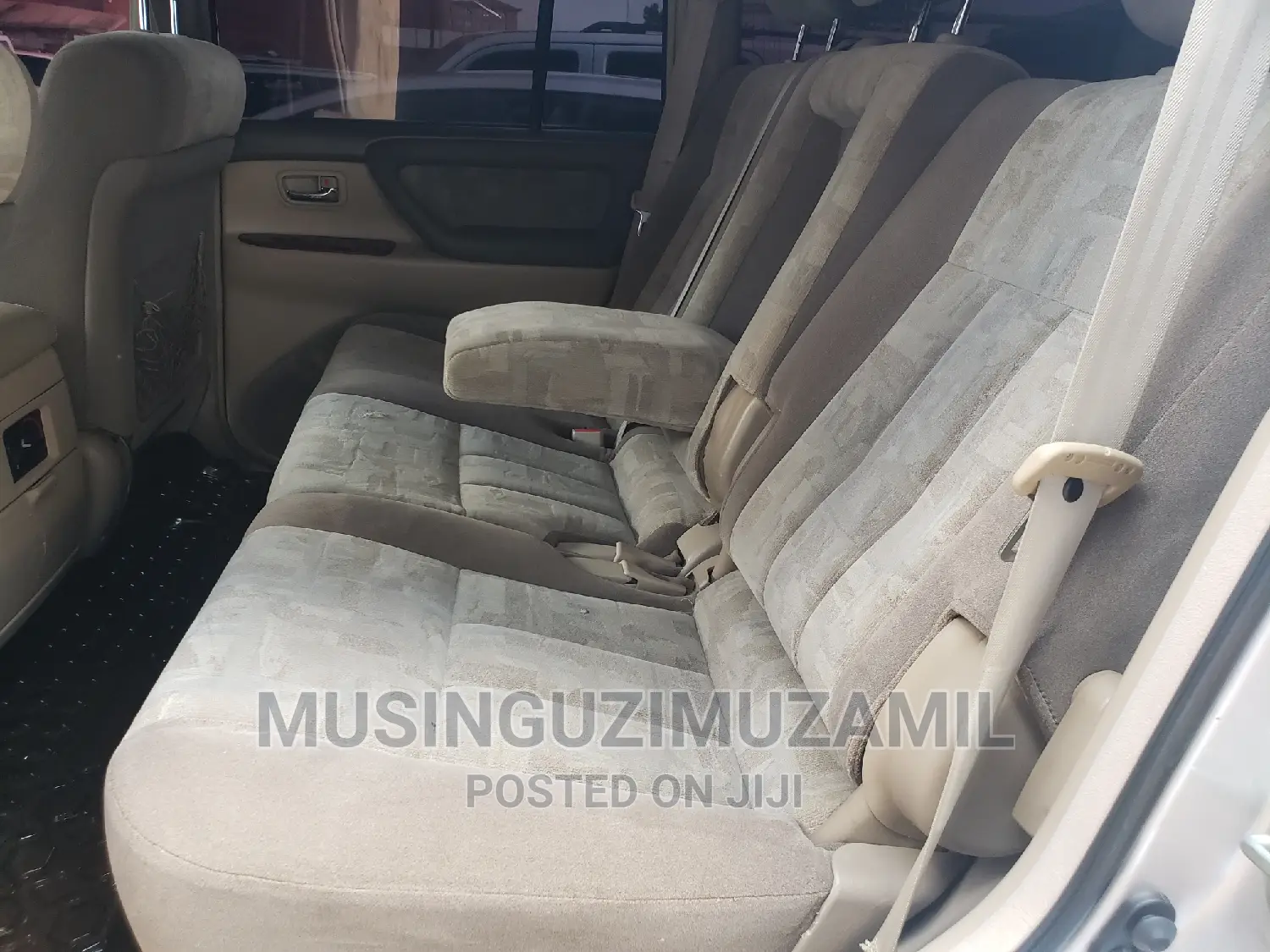 Toyota Land Cruiser 1998 Silver